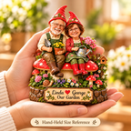 Personalized garden gnome couple 07 handheld